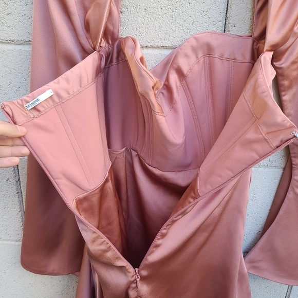 House of CB | Toira Satin Corset Minidress in Rose Size Large - Picture 16 of 16